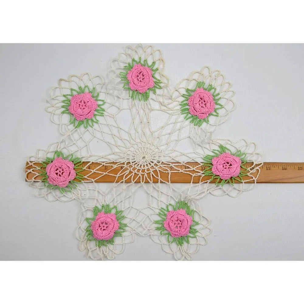 Vintage Round White‎ & Pink Flower Handmade Crochet Doily 14.5